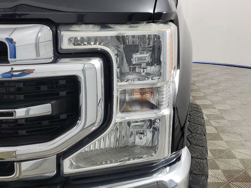 Used 2022 Ford F250 Lariat w/ Lariat Ultimate Package image 17