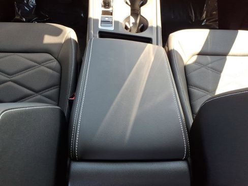 New 2026 Volkswagen Atlas SE image 14