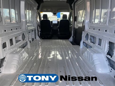 Used 2024 Ford Transit 150 148 Medium Roof RWD image 29