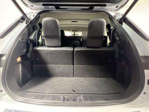 Used 2024 Mitsubishi Outlander SE image 34