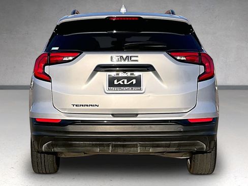 Used 2021 GMC Terrain SLE w/ Elevation Edition FWD image 5