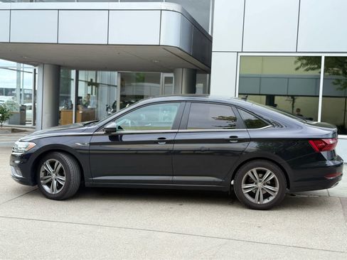 Used 2020 Volkswagen Jetta R-Line image 4