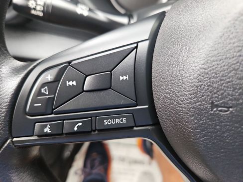 Used 2023 Nissan Kicks S FWD image 27