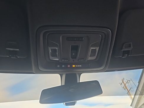 Used 2020 GMC Sierra 1500 SLT w/ SLT Premium Package image 28