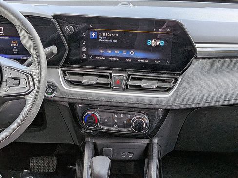 Certified 2025 Chevrolet TrailBlazer LT AWD/4WD image 17