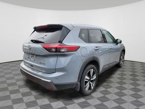 Certified 2024 Nissan Rogue SL w/ SL Premium Package image 4