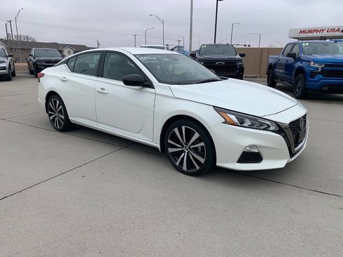 Used 2021 Nissan Altima 2.5 SR image 16