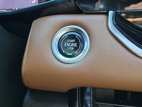 Used 2023 GMC Canyon AT4 w/ AT4 Premium Package AWD/4WD image 27