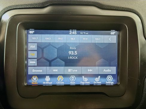 Used 2020 Jeep Renegade Altitude image 14