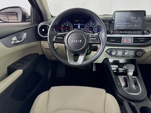 Certified 2023 Kia Forte LXS image 20