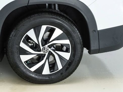 New 2026 Volkswagen Tiguan S FWD image 43