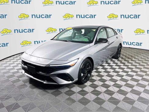 Certified 2026 Hyundai Elantra Sport FWD image 3