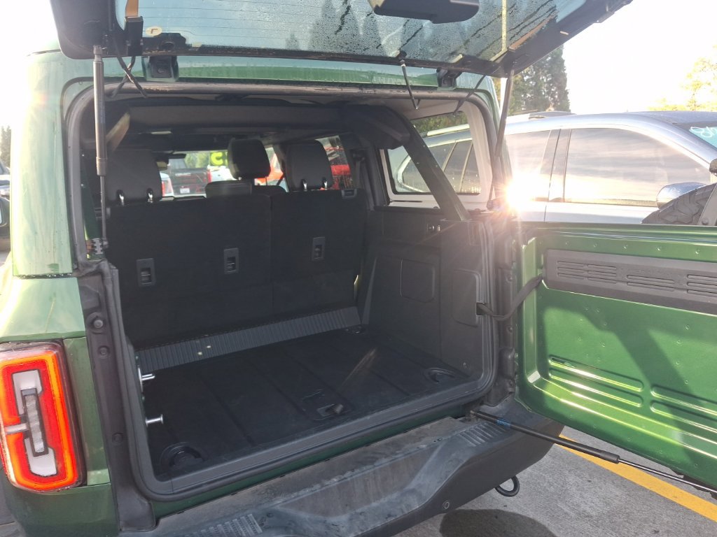 Used 2025 Ford Bronco Badlands AWD/4WD image 10