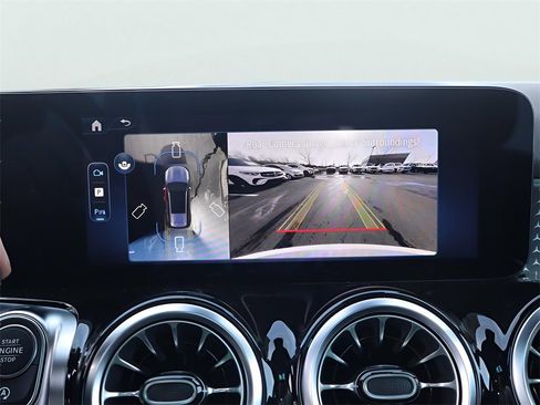 New 2026 Mercedes-Benz GLB 250 4MATIC image 51