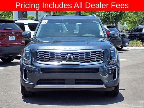 Used 2020 Kia Telluride EX w/ Towing Package FWD image 2