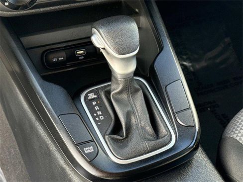 Certified 2023 Kia Soul LX w/ LX Technology Package image 22