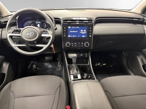 Used 2023 Hyundai Tucson SE AWD/4WD image 10
