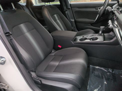 Used 2025 Honda Civic Sport image 34