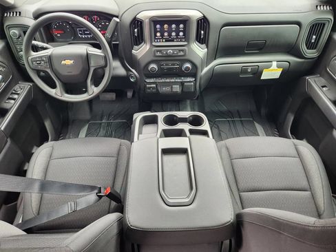 New 2026 Chevrolet Silverado 2500 Custom w/ Custom Value Package AWD/4WD image 18