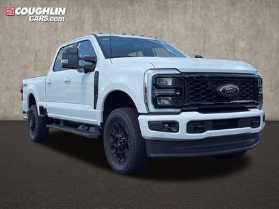 New 2026 Ford F350 Lariat w/ Black Appearance Package