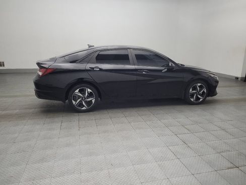 Used 2023 Hyundai Elantra SEL w/ Convenience Package FWD image 10
