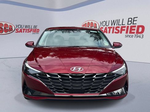 Certified 2023 Hyundai Elantra Limited FWD image 2