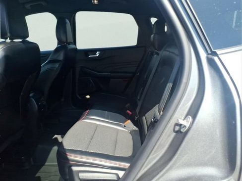 Certified 2024 Ford Escape ST-Line w/ Tech Pack #1 AWD/4WD image 9