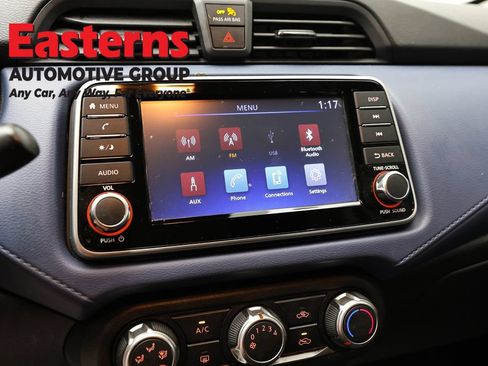 Used 2023 Nissan Versa SV FWD image 19