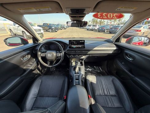 Used 2023 Honda HR-V EX-L image 13