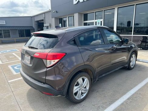 Used 2019 Honda HR-V EX-L image 4