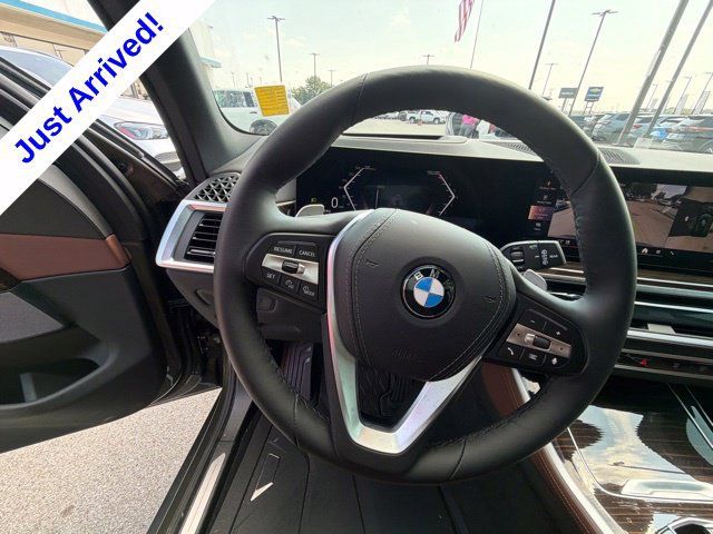 Used 2026 BMW X5 xDrive40i AWD/4WD image 44