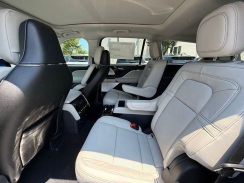 New 2025 Lincoln Aviator Reserve w/ Equipment Group 201A image 14