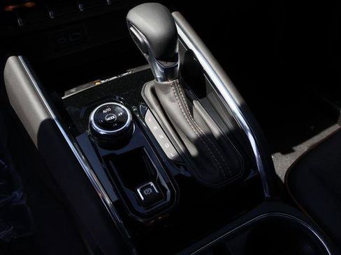 New 2026 GMC Canyon AT4 w/ AT4 Premium Package AWD/4WD image 29