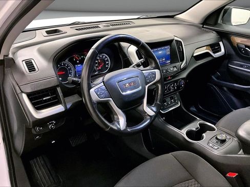Used 2021 GMC Terrain SLE w/ Driver Convenience Package AWD/4WD image 17