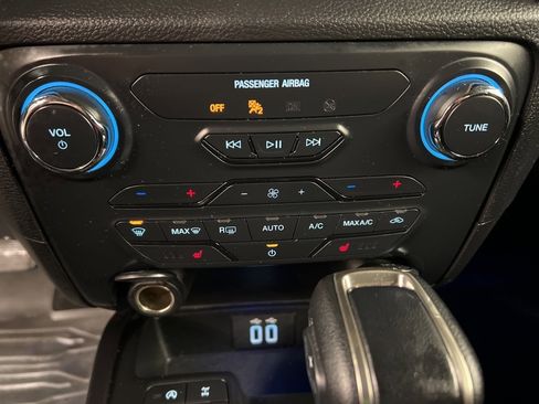 Certified 2019 Ford Ranger Lariat w/ Technology Package image 13