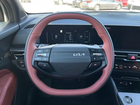 New 2026 Kia Sportage SX Prestige image 14