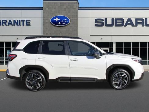 Used 2025 Subaru Forester Limited AWD/4WD image 7