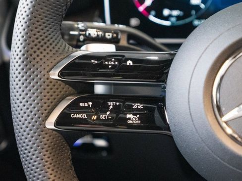 New 2026 Mercedes-Benz GLC 300 4MATIC image 16