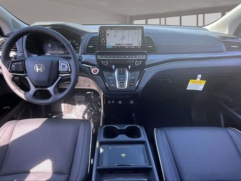 New 2026 Honda Odyssey Elite image 5