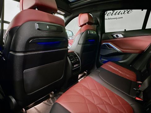 Used 2024 BMW X6 M60i w/ Dynamic Handling Package image 24