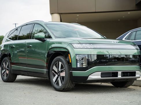 New 2026 Hyundai Ioniq 9 SEL image 1