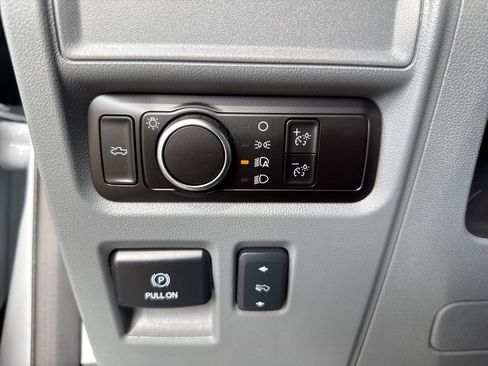 Used 2025 Ford F150 Lightning Flash image 42