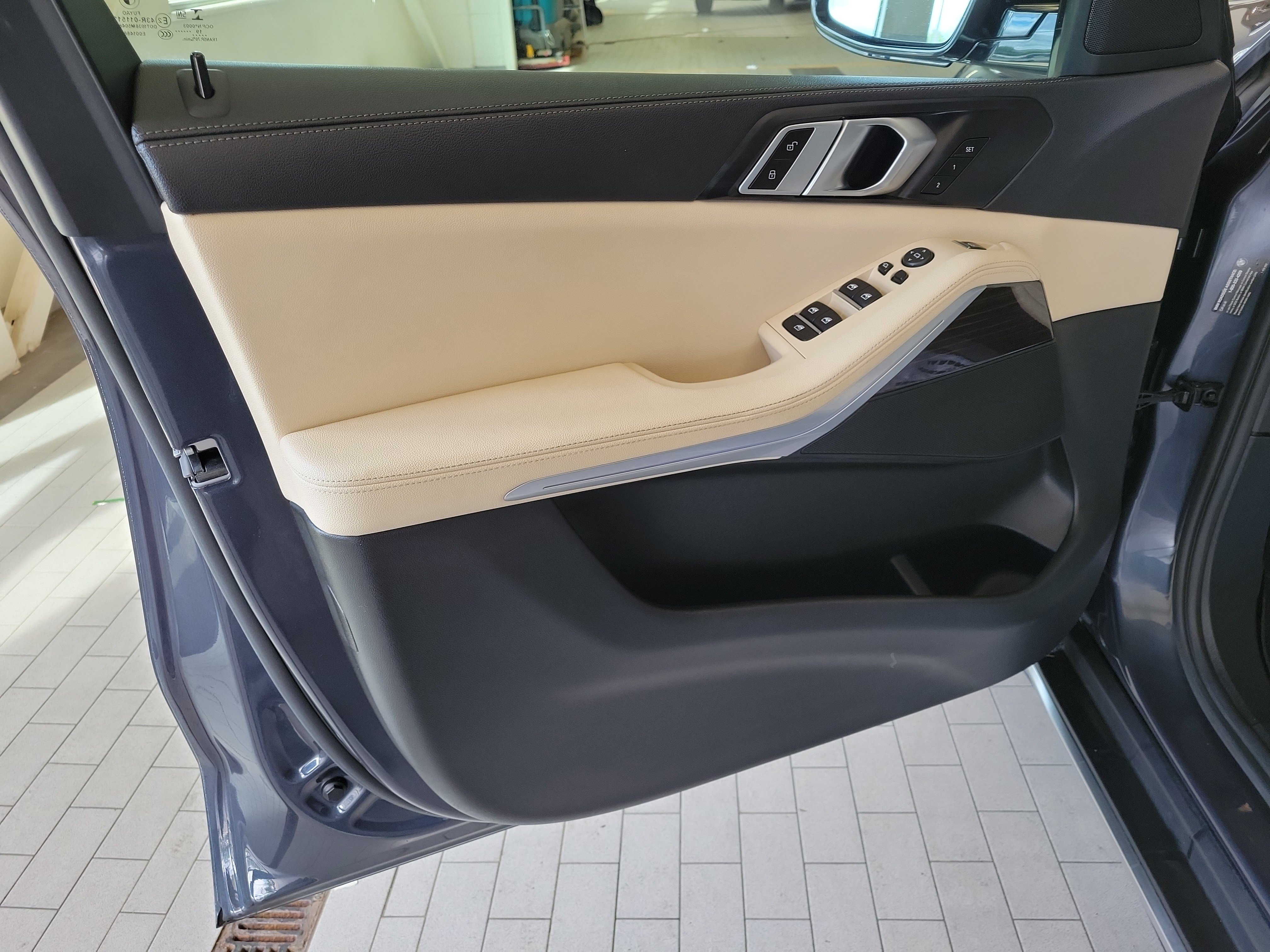 Used 2019 BMW X5 xDrive40i w/ Premium Package 2 AWD/4WD image 15