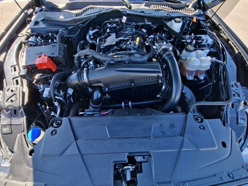 Used 2024 Ford Mustang Premium image 22