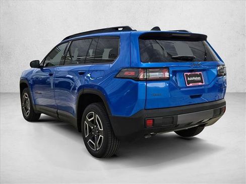 New 2026 Jeep Cherokee Laredo AWD/4WD image 9