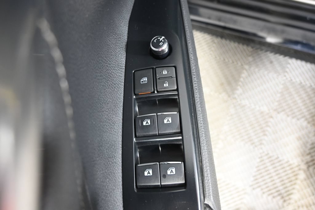 Used 2018 Toyota Camry XSE w/ Driver Assist Package FWD image 19