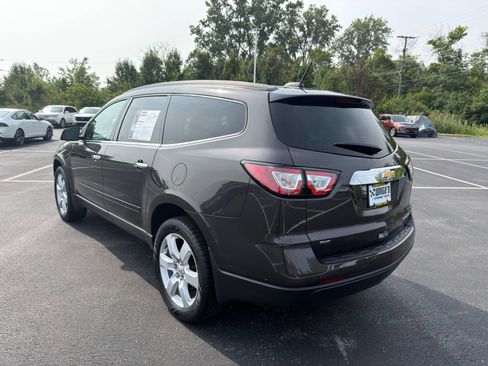 Used 2016 Chevrolet Traverse LT w/ Style and Technology Package AWD/4WD image 4