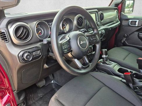 Used 2021 Jeep Wrangler Unlimited Sport AWD/4WD image 10