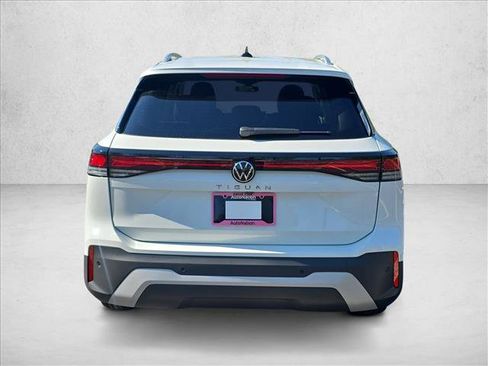 New 2026 Volkswagen Tiguan S FWD image 4