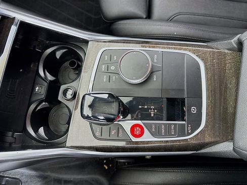 Used 2020 BMW 330i Sedan w/ Convenience Package image 18